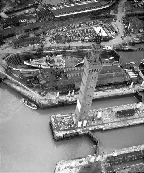 Grimsby Dock Tower EAW029404