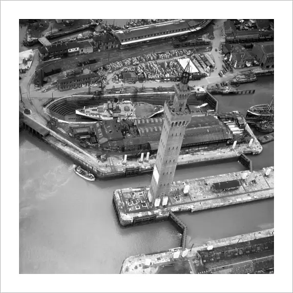 Grimsby Dock Tower EAW029404