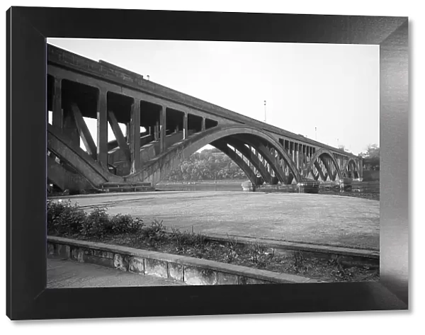 Royal Tweed Bridge UXC01_01_01_0696_23