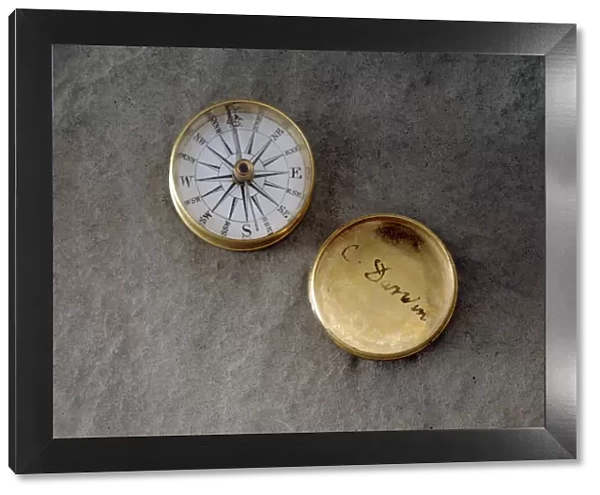 Compass with Darwin signature J970123