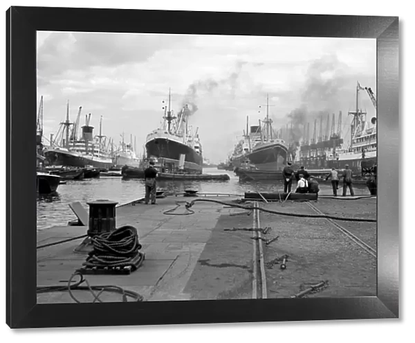 King George V Dock a002109