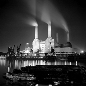 Power stations Canvas Print Collection: Battersea Power Station