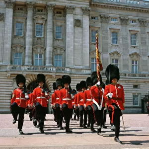 City of Westminster Jigsaw Puzzle Collection: Buckingham Palace