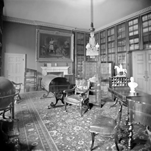 Apsley House Jigsaw Puzzle Collection: Historic views of Apsley House
