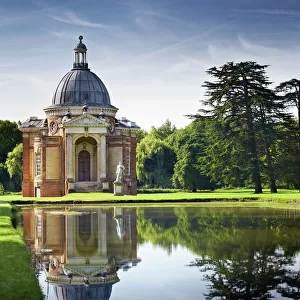 English Stately Homes Canvas Print Collection: Wrest Park