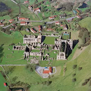 Abbeys and Priories Jigsaw Puzzle Collection: Rievaulx Abbey
