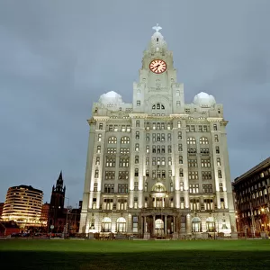 Towns and Cities Jigsaw Puzzle Collection: Liverpool