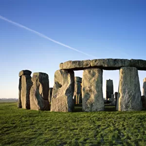 Prehistoric Remains Poster Print Collection: Stonehenge