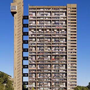 Modern Architecture Jigsaw Puzzle Collection: Post-War Listing