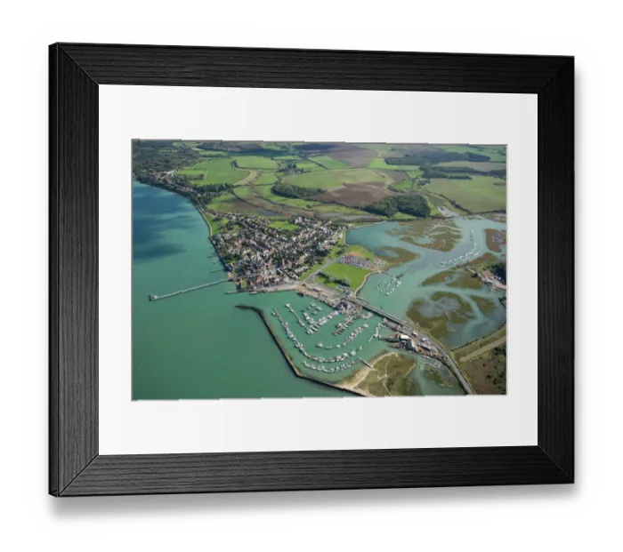 Framed Print : Yarmouth, Isle of Wight N071456