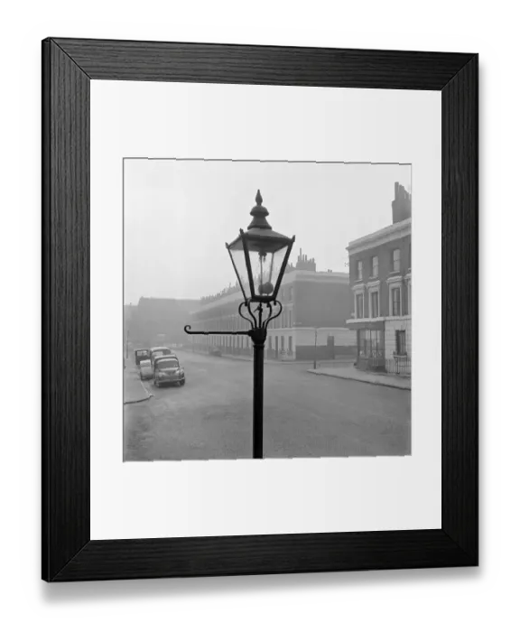 Framed Print : Lamp post a065351