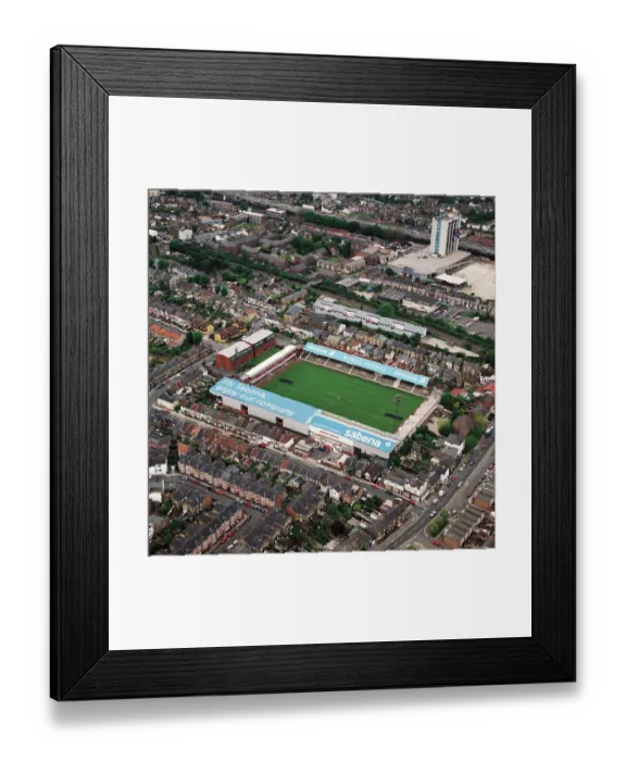 Framed Print : Griffin Park, Brentford EAW656178
