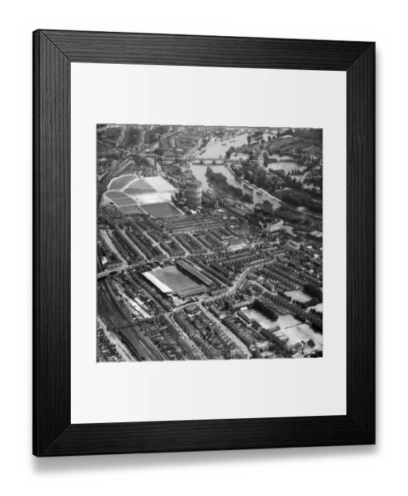 Framed Print : Griffin Park, Brentford EAW068140 Framed Print : Griffin Park, Brentford EAW068140