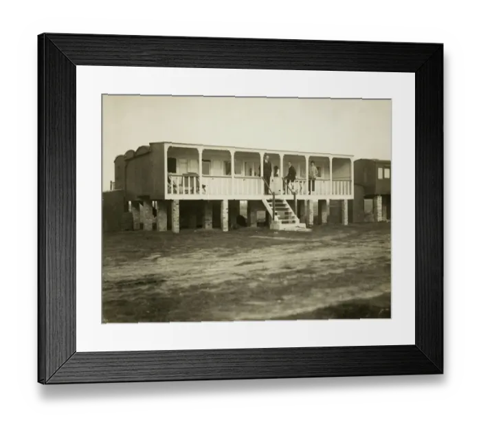 Framed Print : Holiday Home at Shoreham AL2397_012_01