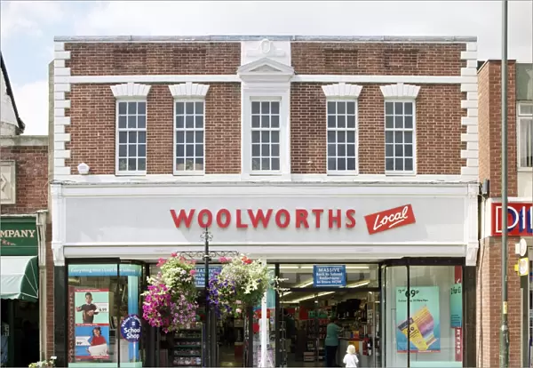 Woolworths shopfront, Ledbury a009148