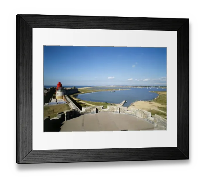 Framed Print : Hurst Castle K951457