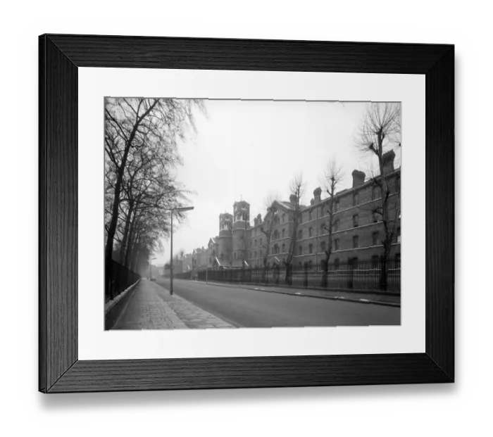 Framed Print : Chelsea Barracks a60_01116