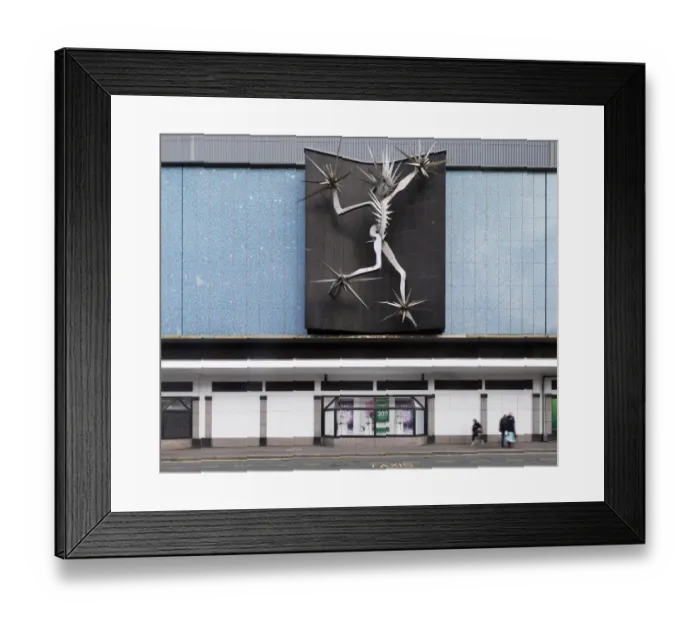 Framed Print : Wynne - Man of Fire DP181063