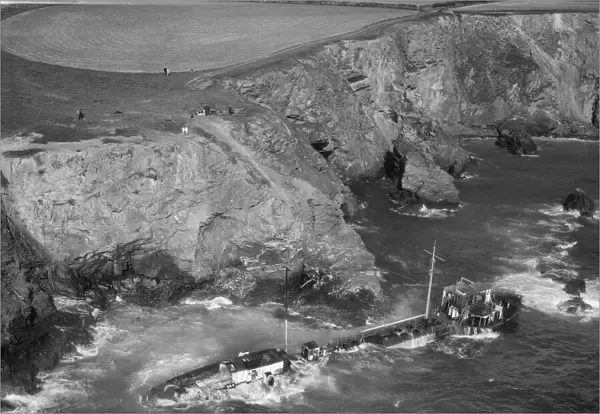 Shipwreck at St Merryn EAW200562