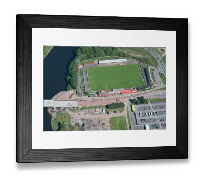Framed Print : Borough Park Workington 28319_022