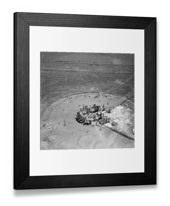 Framed Print : Restoring Stonehenge EAW072757