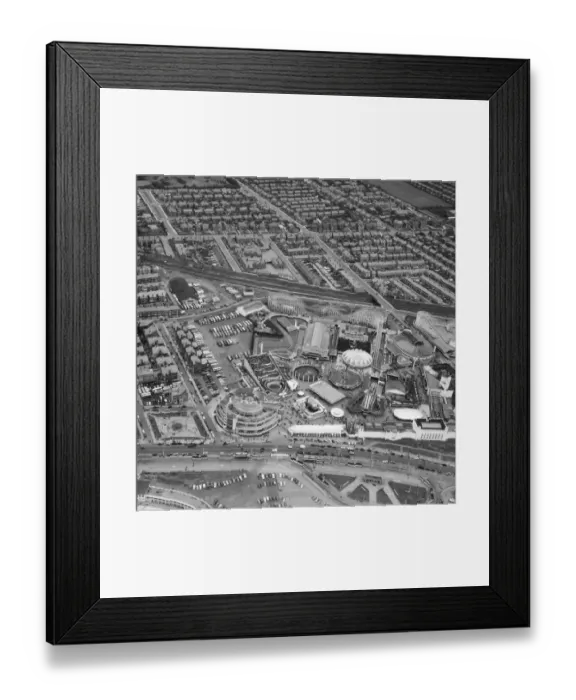 Framed Print : Blackpool Pleasure Beach EAW077739 Framed Print : Blackpool Pleasure Beach EAW077739