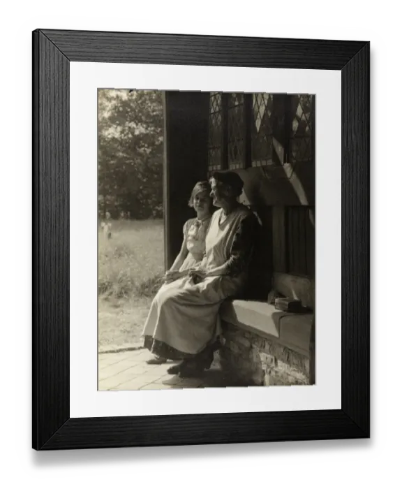Framed Print : Youth and Age OP06823 Framed Print : Youth and Age OP06823