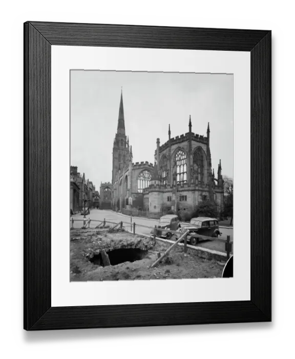 Framed Print : Coventry Cathedral CC47_02918
