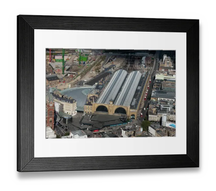 Framed Print : Kings Cross Station 27537_030