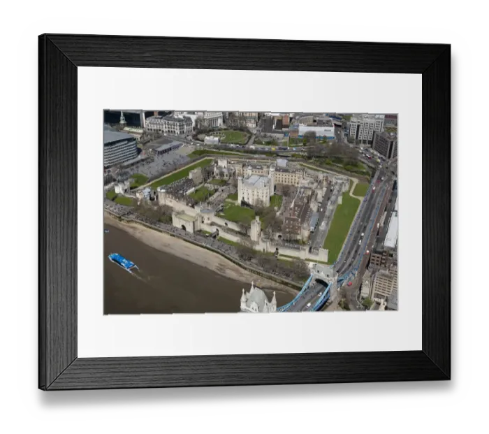 Framed Print : Tower of London 27663_018