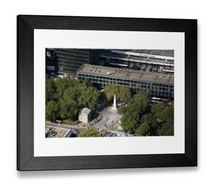 Framed Print : Euston Station 27537_038