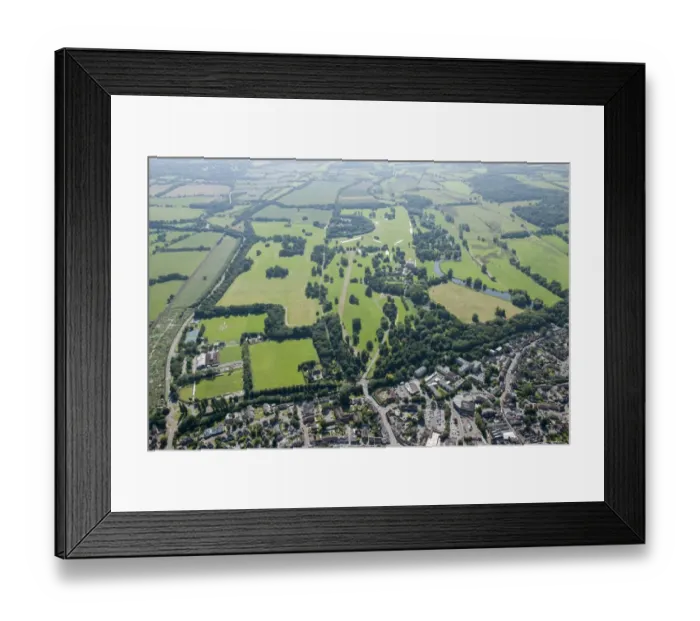 Framed Print : Broadlands Park 29640_009