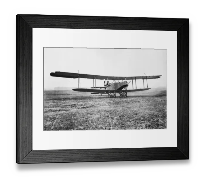 Framed Print : Handley Page O-type biplane CC025293