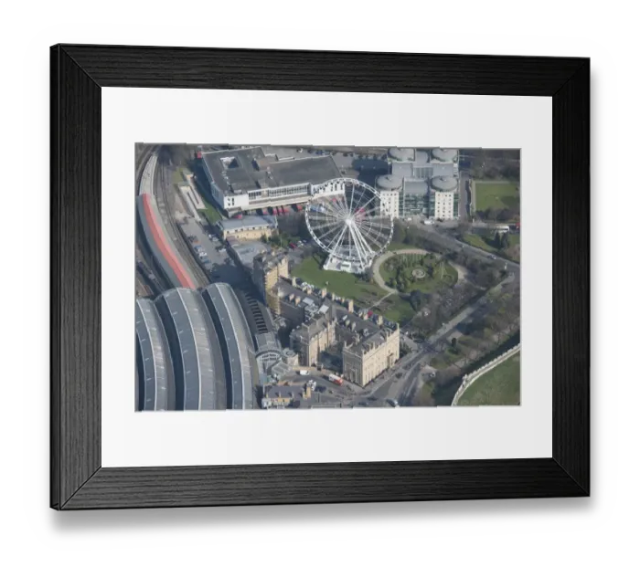 Framed Print : Yorkshire Wheel 28272_021