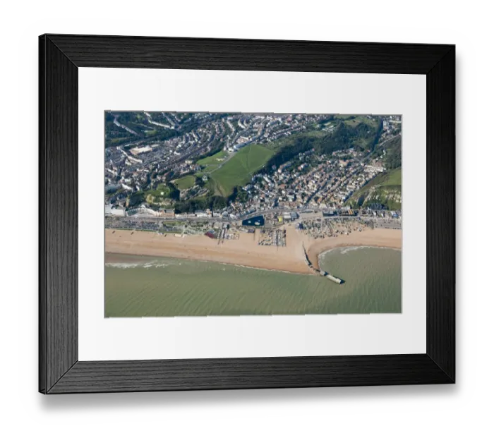 Framed Print : Hastings 29494_005 Framed Print : Hastings 29494_005