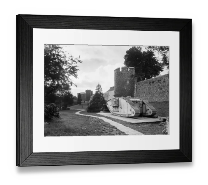 Framed Print : Memorial Tank WSA01_01_GG0087