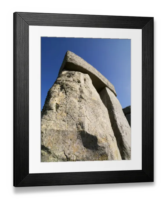 Framed Print : Stonehenge trilithon N080178