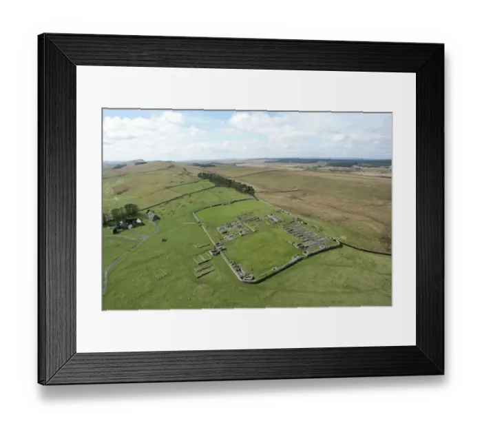 Framed Print : Housesteads Roman Fort and surrounding countryside N061001