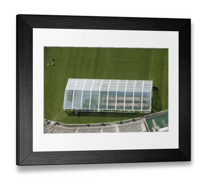 Framed Print : The Oval 29224_041