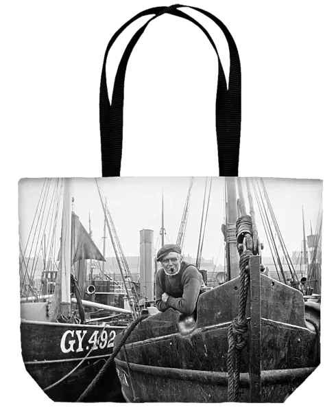 Grimsby Crewmaster a97_05729