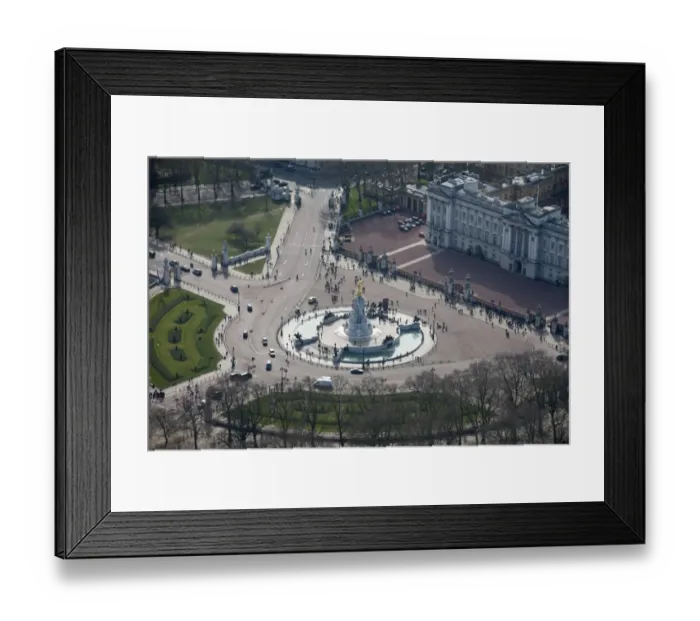 Framed Print : Queen Victoria Memorial 29225_010