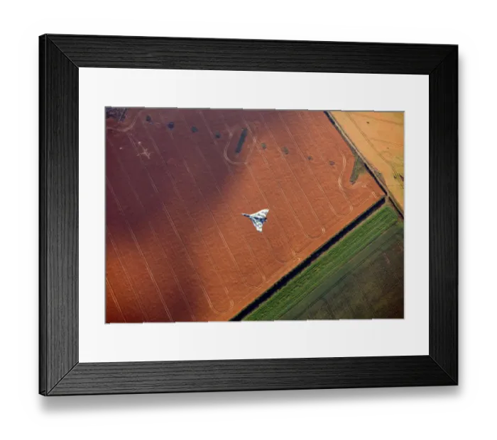 Framed Print : Vulcan 20914_013