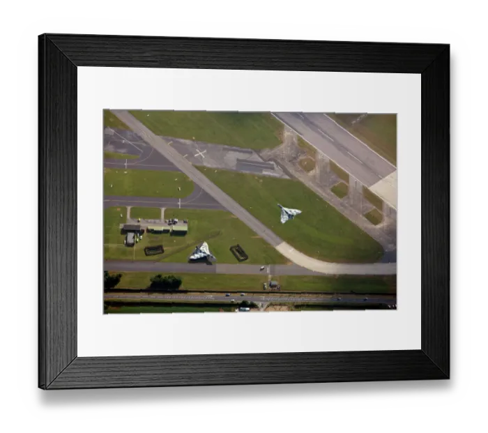 Framed Print : Vulcan 20914_015