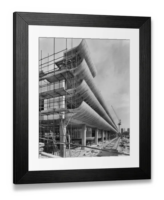 Framed Print : Preston Bus Station JLP01_08_081452