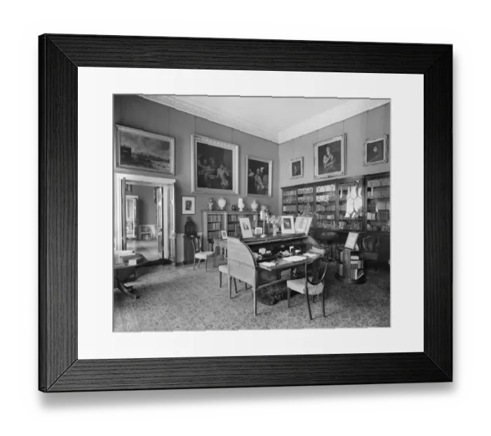 Framed Print : Mr Selfridges Room, Lansdowne House BL25525