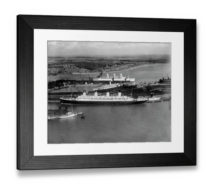 Framed Print : RMS Olympic EPW041070