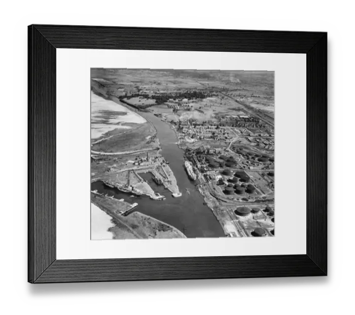 Framed Print : Ellesmere Port EAW001909