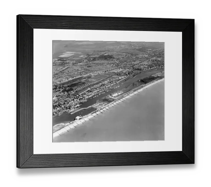 Framed Print : Shoreham Harbour EAW014021