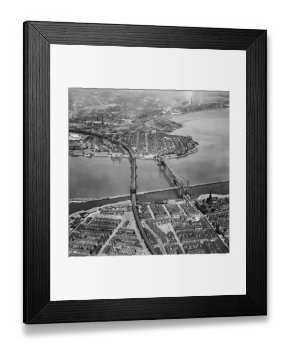 Framed Print : Widnes EAW044937