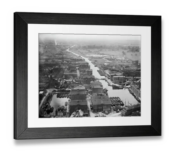 Framed Print : Gloucester EPW037834